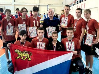 Арсеньевские спортсмены – призеры Первенства ДФО по волейболу
