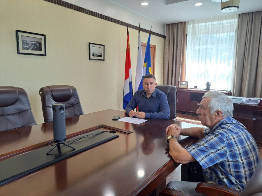 В Арсеньеве продолжаются еженедельные приемы граждан