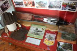 В музее истории города Арсеньева работает выставка «Защитники Отечества» 5