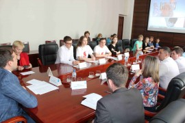 Молодые активисты Арсеньева отметили День российского парламентаризма 1