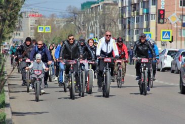 В Арсеньеве состоялся велопробег «Олимпийский старт»