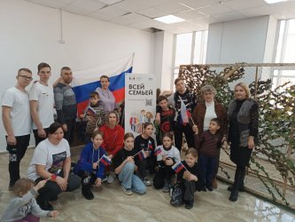 В Арсеньеве открылся волонтерский центр помощи СВО Центр размещается в ТЦ "Арсеньев".