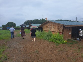 В селе Таёжка прошла плановая проверка приюта для бездомных животных
