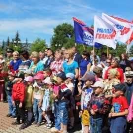 22 июня в Арсеньеве состоялась церемония возложения цветов к обелиску Славы 3