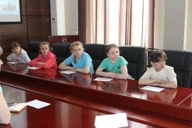 Молодые активисты Арсеньева отметили День российского парламентаризма 5