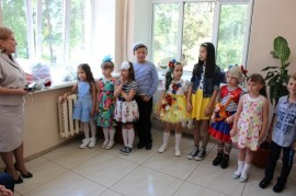 Медицинских работников Арсеньева поздравили с профессиональным праздником 0