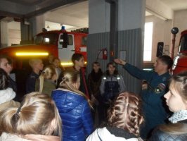 Огнеборцы города Арсеньева напомнили школьникам о пожарной безопасности 2