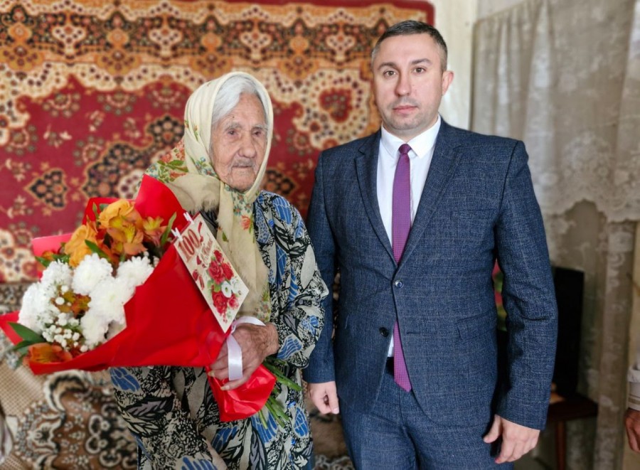 Жительница Арсеньева отметила 100-летний юбилей