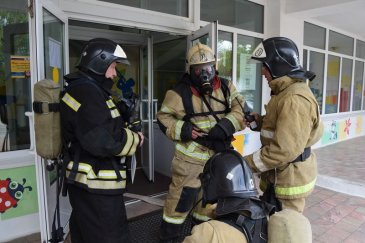 В «Детской школе искусств» проведена практическая тренировка эвакуации при пожаре 0