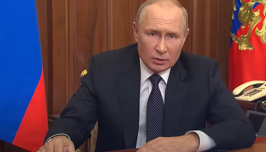 Путин объявил в России частичную мобилизацию. Кого призовут в первую очередь и кто получит отсрочку?