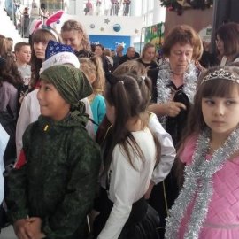 Арсеньевские школьники побывали на Губернаторской елке 1