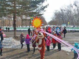 В Арсеньеве прошел традиционный праздник проводов русской зимы – «Масленица» 0