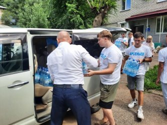 Очередная партия помощи для жителей, пострадавших от наводнения, отправлена из Арсеньева