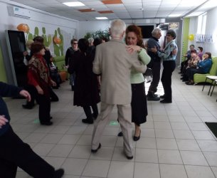 В Арсеньеве прошел весенний праздник в библиотеке для старшего поколения