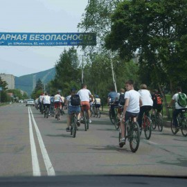 100 школьников города Арсеньева приняли участие в велопробеге «Безопасное колесо-2017» 5