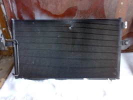Продам на Ниссан Бассара 2001 года радиатор кондиционера. Продам на Ниссан Бассара 2001 года радиатор кондиционера.