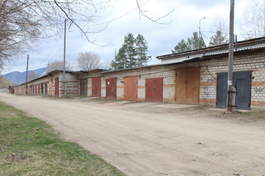 В администрации Арсеньевского городского округа разработаны памятки жителям, оформляющим гаражи и са