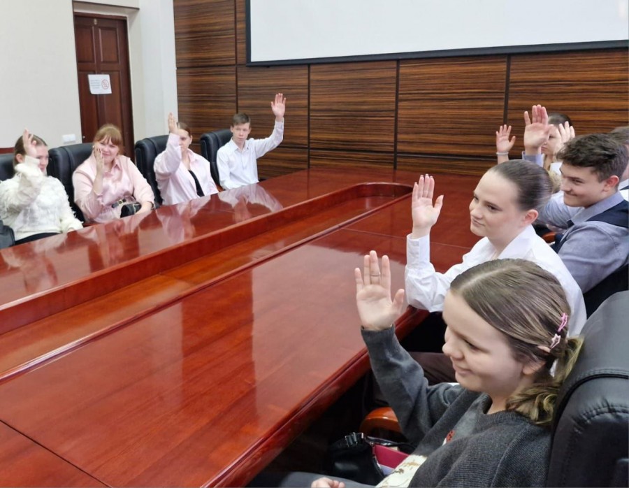 Молодые арсеньевцы готовы приступить к активной работе! Молодые арсеньевцы готовы приступить к активной работе!