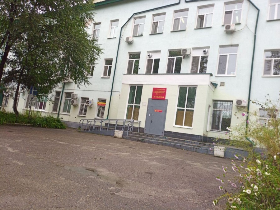 В Арсеньевской городской больнице введен ограничительный режим