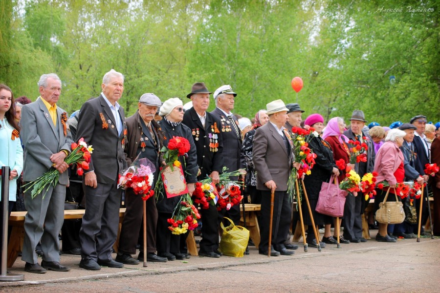 Ветераны Арсеньева в предпраздничные дни получают поздравления с Днем Победы