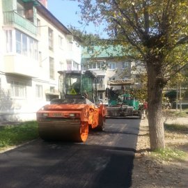 В Арсеньевском городском округе идут работы по асфальтированию дворовых территорий и проездов 3