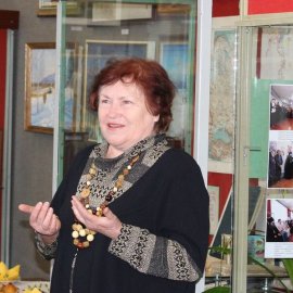 Музей истории города Арсеньева принимает поздравления с полувековым юбилеем 1