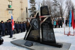Благодарность ветеранов части за установку памятника Герою России Олегу Пешкову