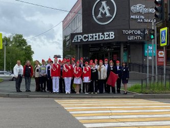 Акция под девизом «Безопасность начинается с семьи» прошла сегодня в Арсеньеве 4