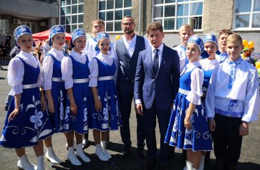 Губернатор дал старт традиционному фестивалю «Арсеньевская осень» 1