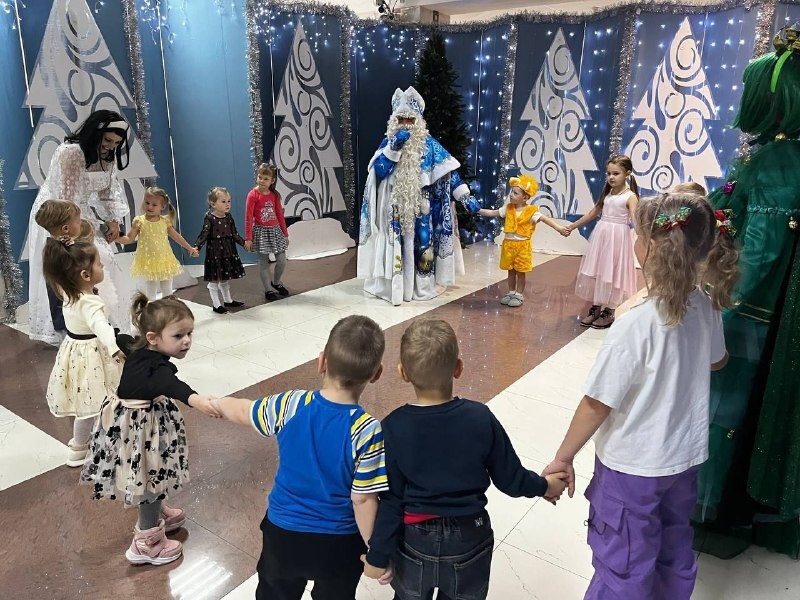 Арсеньевская резиденция деда Мороза вновь распахнула свой двери!