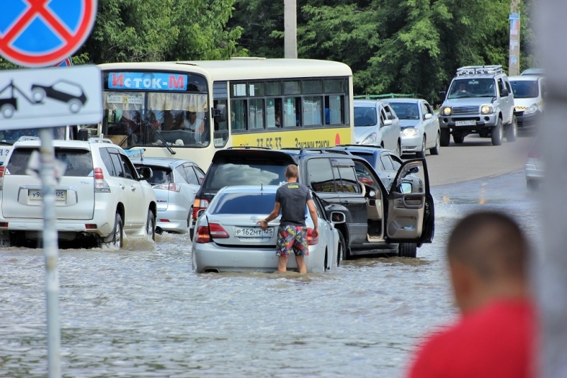 Жители Уссурийска не получат компенсацию за пострадавший от наводнения автомобиль