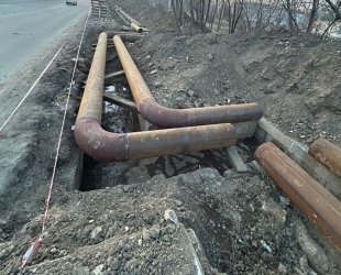 В Арсеньеве продолжается ремонт тепловой сети по улице Ломоносова