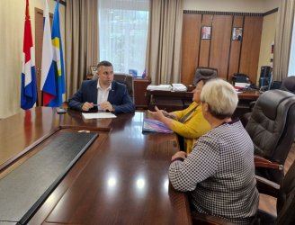 Врио Главы Арсеньевского городского округа Сергей Угаров еженедельно проводит прием граждан