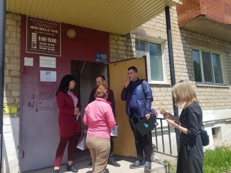 В Арсеньеве общественные наблюдатели посетили библиотеку-филиал №5
