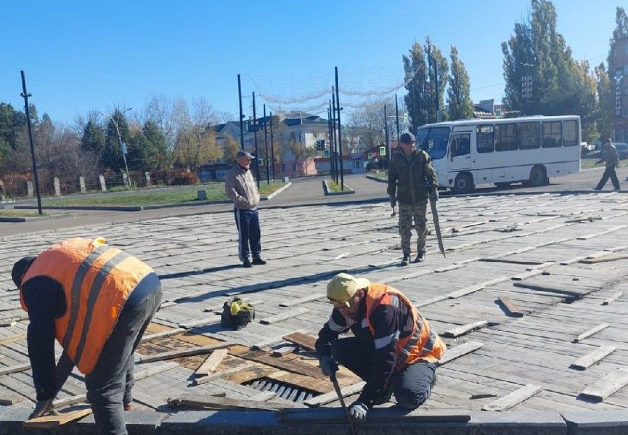 Арсеньев. Подготовка города к зиме продолжается