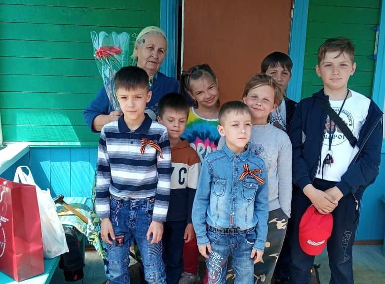 В Арсеньеве поздравили бывших малолетних узников концлагерей и блокадников Ленинграда