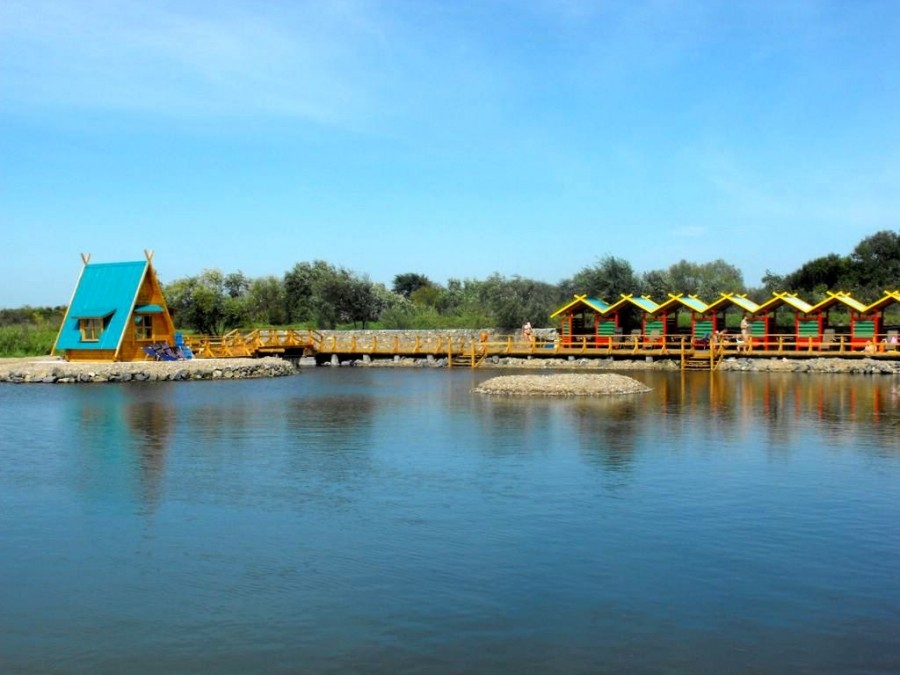 В Приморье популярная база отдыха полностью ушла под воду