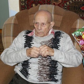 Арсеньевцу, ветерану Великой Отечественной войны Степану Ивановичу Борзенко, исполнилось 102 года 1
