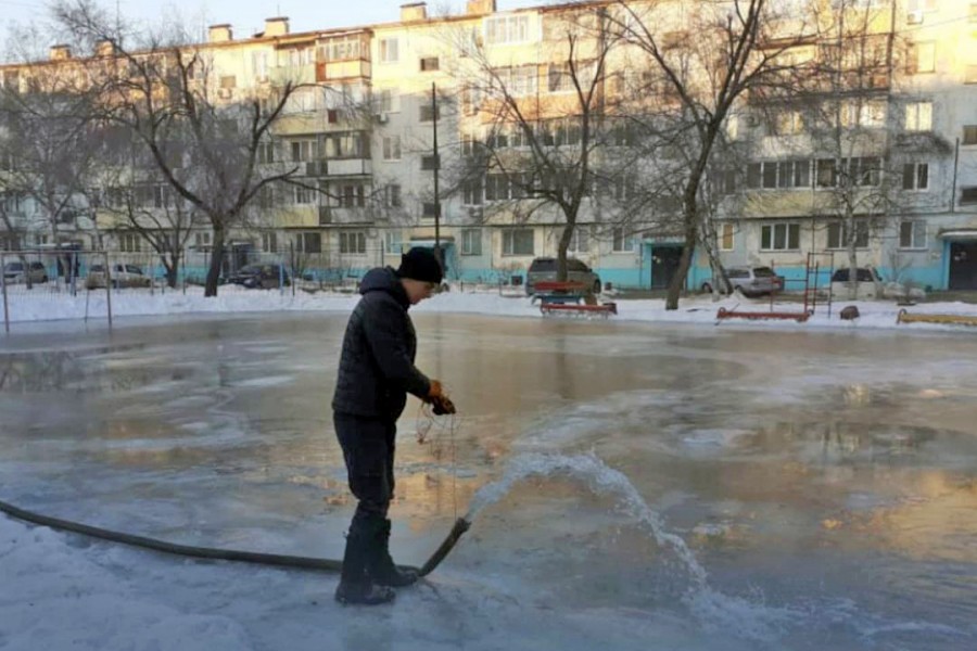 Дворовый каток в Арсеньеве