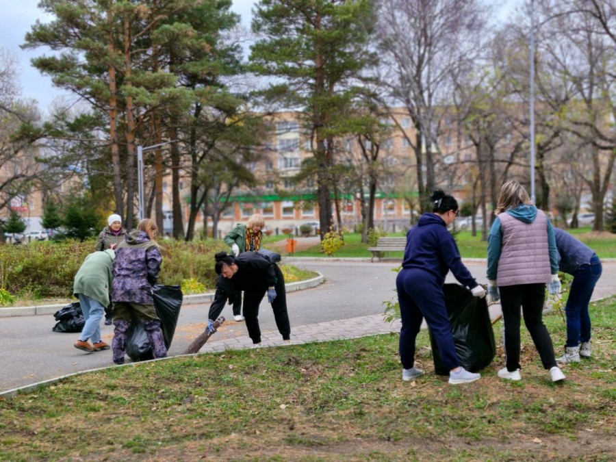 Городской субботник прошел в Арсеньеве