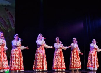 В Арсеньеве состоялся праздничный концерт «Милая, родная…» 1
