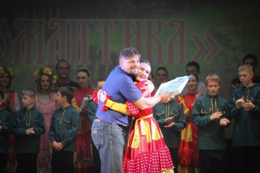 Народный хореографический коллектив «Романтика» провел свой ежегодный отчетный концерт в Арсеньеве