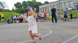 В Арсеньеве прошел спортивный праздник для детей и подростков «Физкульт-привет!»