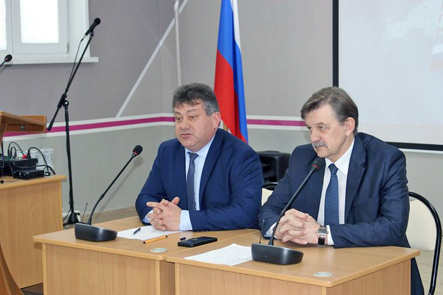 Заседание палаты городских и сельских поселений Совета муниципальных образований Приморского края
