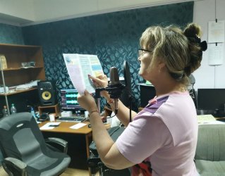 Радиогазеты города Арсеньев регулярно готовят творческие сотрудники «Прогресс» и волонтеры культуры