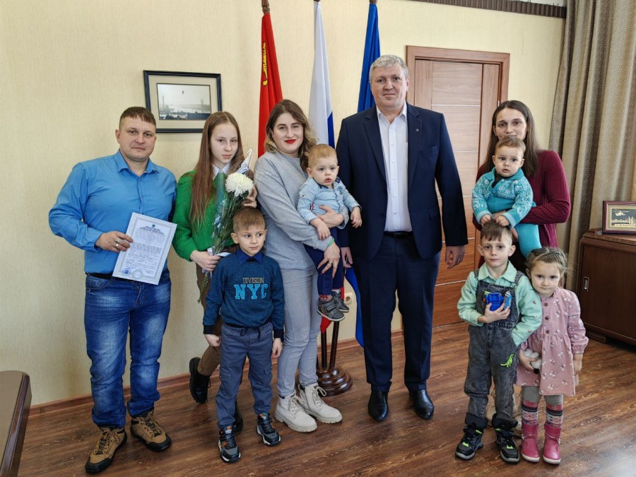 Молодые семьи Арсеньева приобретают собственное жилье при поддержке государства