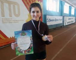 Арсеньевская легкоатлетка стала победительницей по лёгкой атлетике