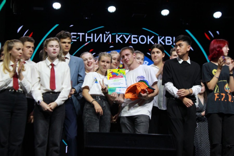 Арсеньевские КВНщики – участники открытого кубка КВН