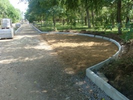 ​В Арсеньеве подошли к завершению работы по первому этапу благоустройства парка «Восток» 4