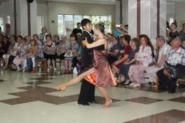 27 июня в Арсеньеве стартовал социальный проект «Летние вечера в парке 50+» 5